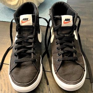 Nike Hi Tops Shoes Black